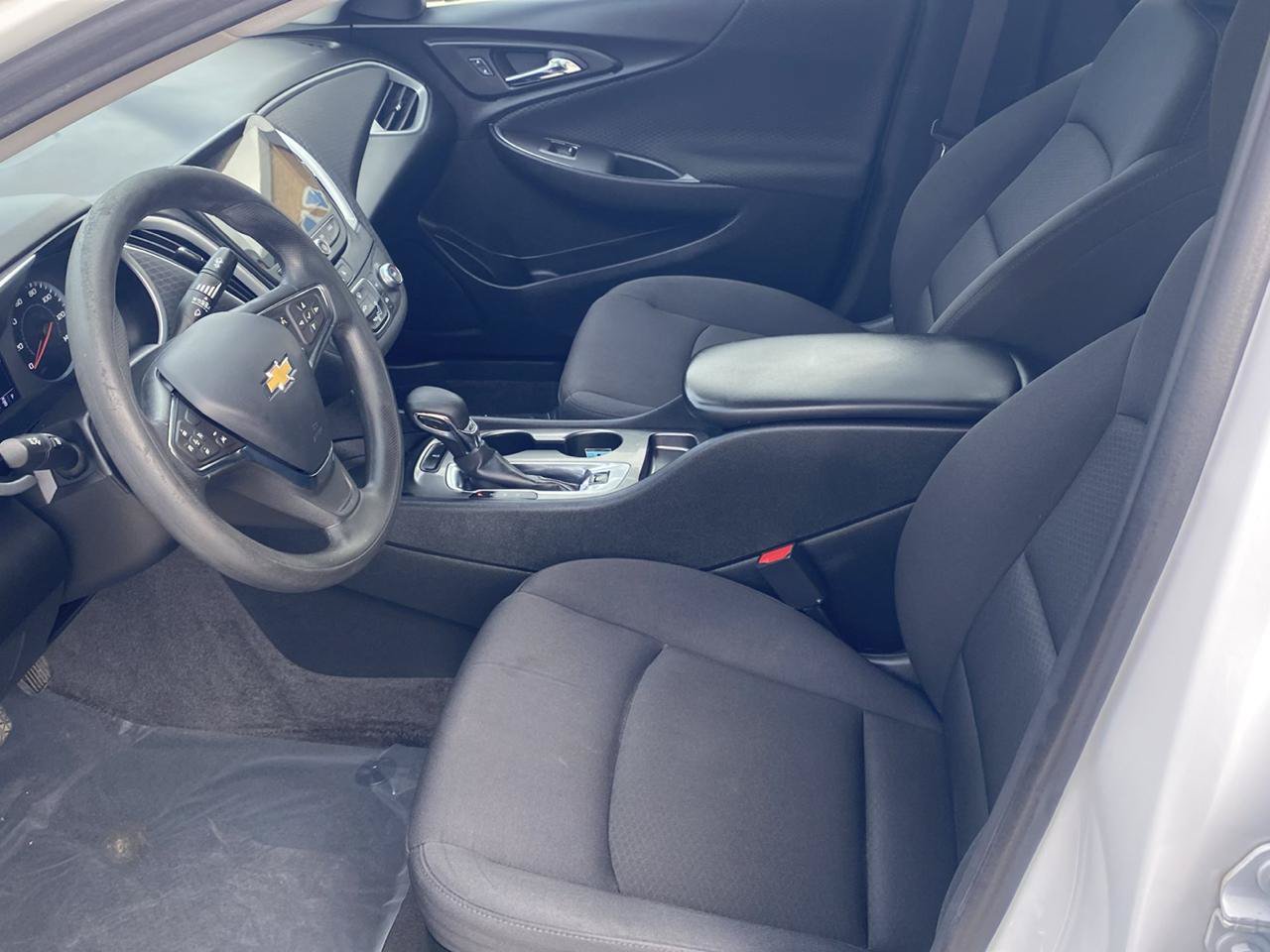 Used 2023 Chevrolet Malibu LS FWD image 14