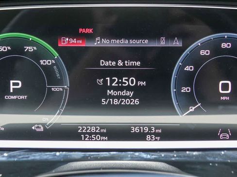 Used 2023 Audi e-tron Premium w/ Convenience Plus Package AWD/4WD image 24