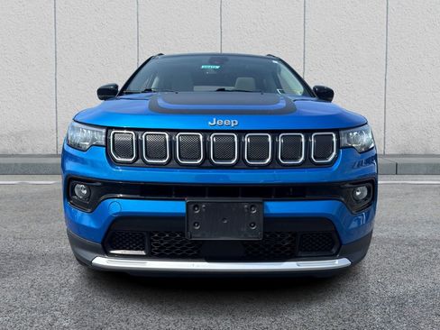 Used 2022 Jeep Compass Limited w/ Sun and Sound Group image 2