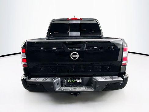 Used 2025 Nissan Frontier SV w/ SV Convenience Package RWD image 7