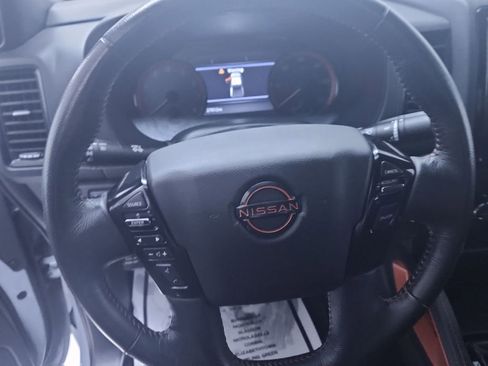 Used 2023 Nissan Frontier PRO-4X w/ Tow Package AWD/4WD image 14