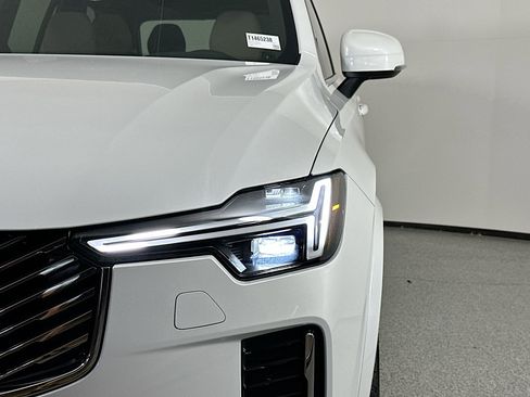 New 2026 Volvo XC90 B5 Core image 8