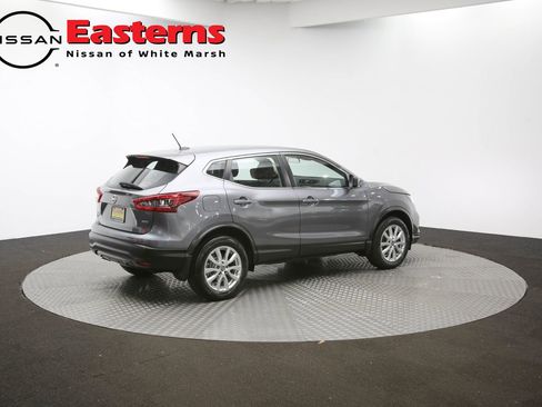 Used 2022 Nissan Rogue Sport S AWD/4WD image 39