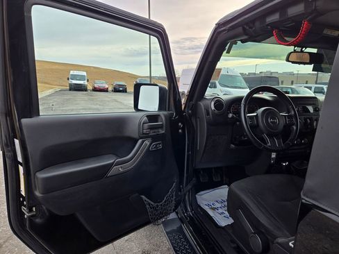 Used 2015 Jeep Wrangler Sport w/ Quick Order Package 23S image 10