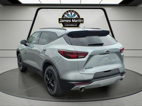 Certified 2025 Chevrolet Blazer LT w/ Convenience Package image 6