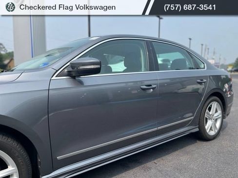 Used 2015 Volkswagen Passat TDI SEL Premium FWD image 3