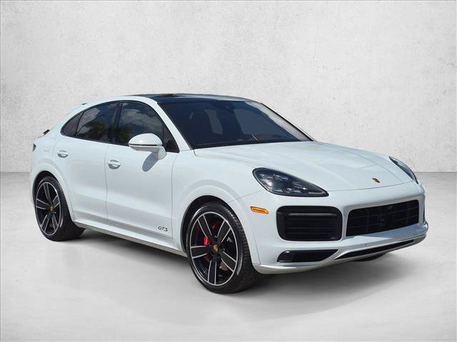 Used 2021 Porsche Cayenne GTS AWD/4WD image 3