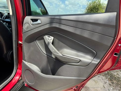 Used 2013 Ford Escape Titanium w/ Parking Technology Pkg FWD image 20