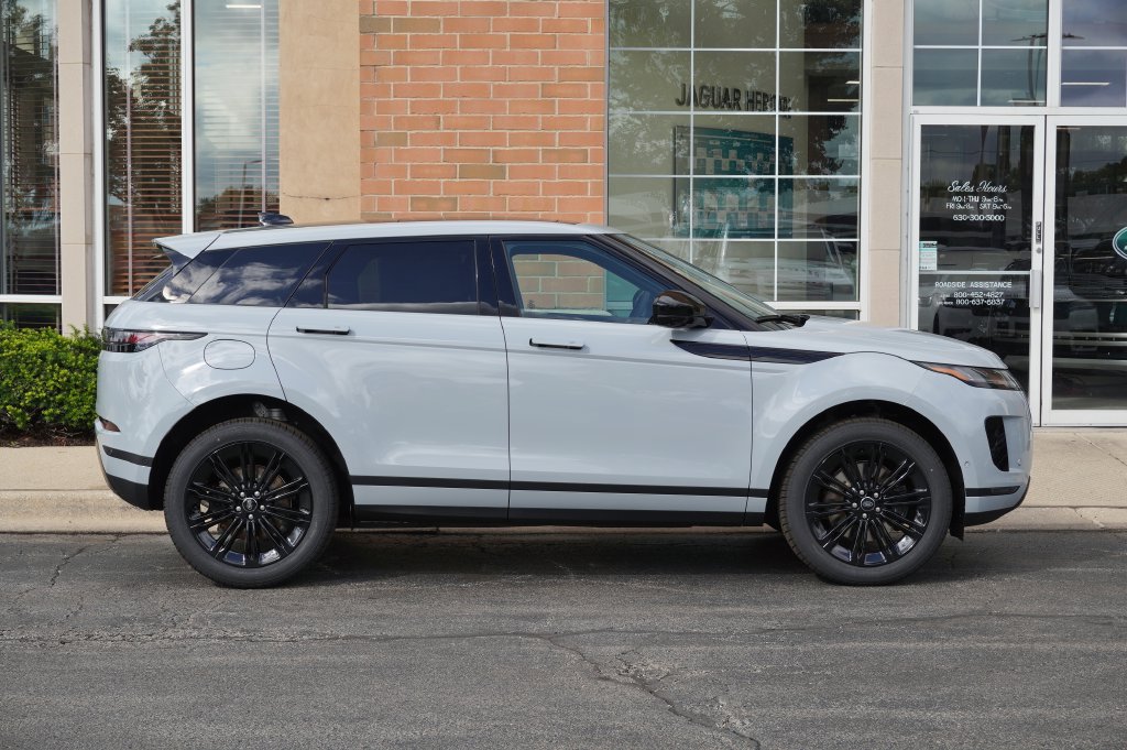 New 2026 Land Rover Range Rover Evoque S AWD/4WD image 7