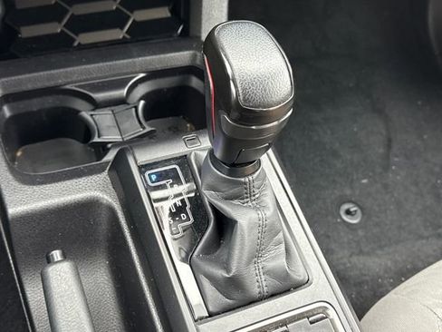 Used 2023 Toyota Tacoma SR image 31