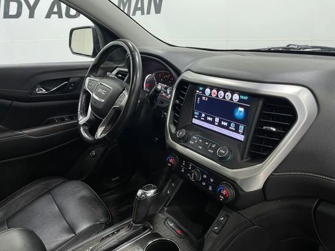 Used 2019 GMC Acadia SLT w/ Black Edition image 22