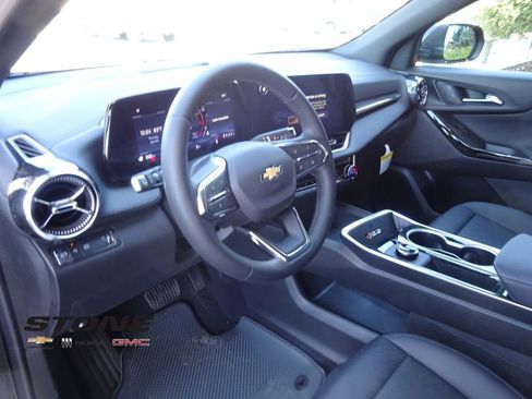 New 2026 Chevrolet Equinox LT FWD image 12