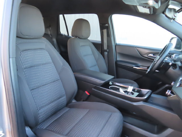 Used 2026 Chevrolet Equinox LT AWD/4WD image 25