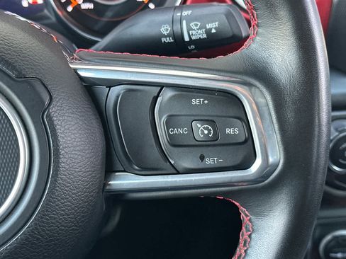 Used 2023 Jeep Gladiator Rubicon w/ Cold Weather Group image 26