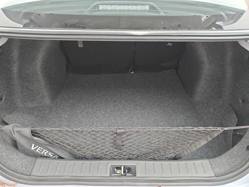 New 2025 Nissan Versa SR w/ Trunk Package image 12