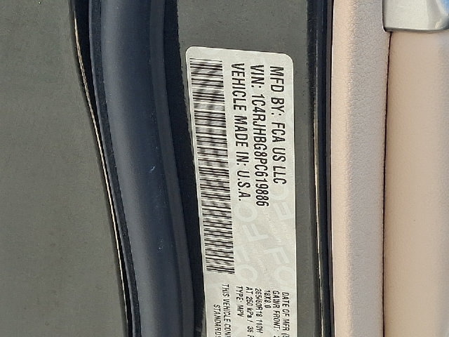 Certified 2023 Jeep Grand Cherokee Limited AWD/4WD image 30