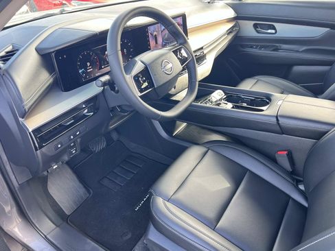 Used 2025 Nissan Murano SL w/ Cargo Package AWD/4WD image 5