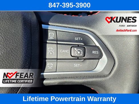 Used 2025 Jeep Compass Trailhawk AWD/4WD image 37