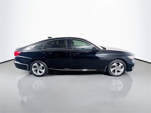 Used 2020 Honda Accord EX image 8