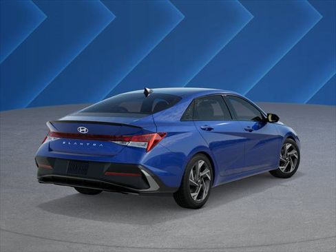 New 2026 Hyundai Elantra SEL Sport Premium image 4