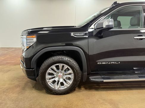 Used 2025 GMC Sierra 1500 Denali AWD/4WD image 39