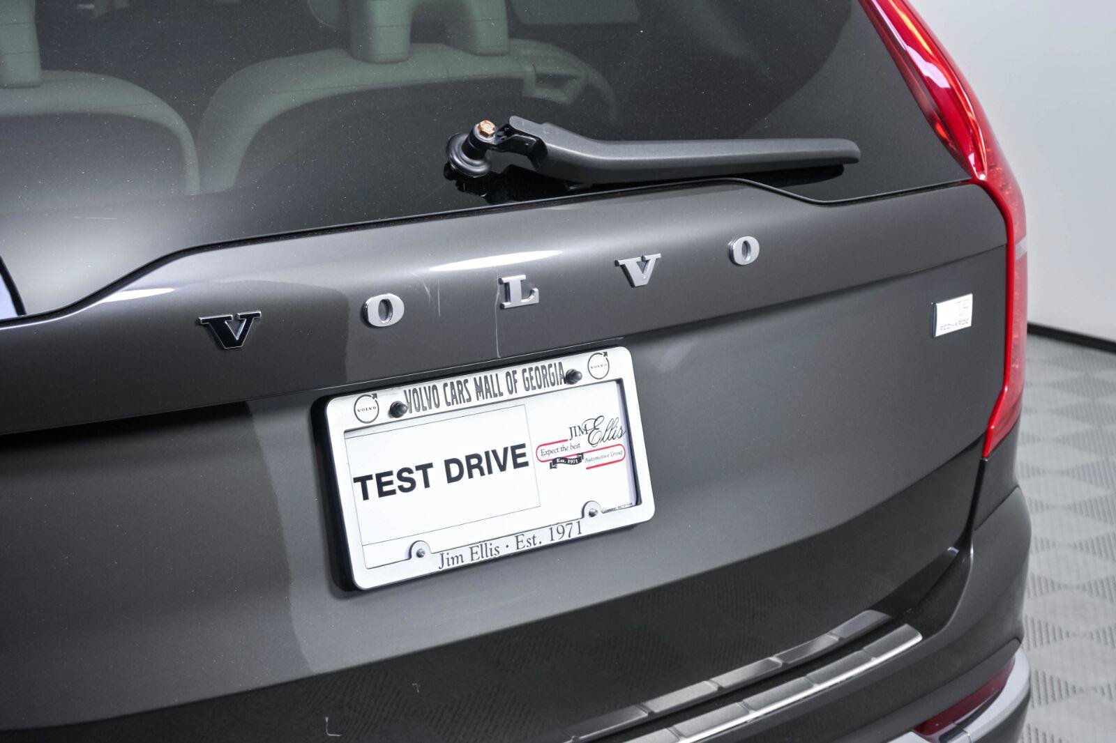 Certified 2024 Volvo XC90 T8 Ultimate w/ Lounge Package AWD/4WD image 38