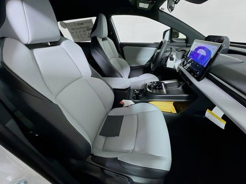 New 2026 Subaru Solterra Premium image 21