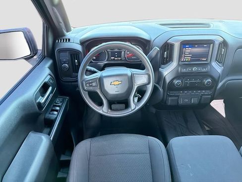 Used 2020 Chevrolet Silverado 1500 Custom w/ Custom Value Package image 16