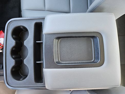 Used 2016 Chevrolet Silverado 3500 W/T image 39