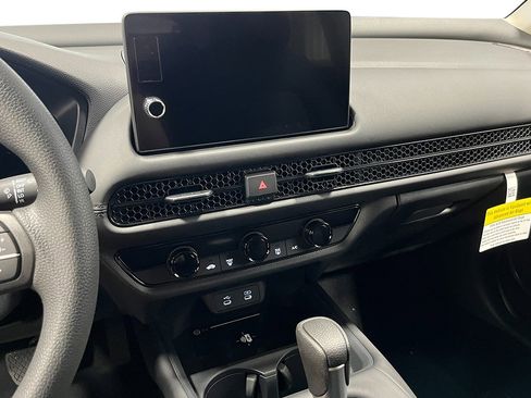 New 2026 Honda HR-V LX image 17