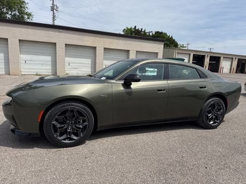 New 2026 Dodge Charger R/T AWD/4WD image 3