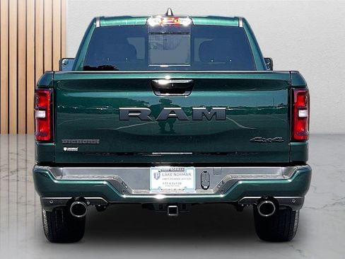 New 2026 RAM 1500 4x4 Crew Cab image 8