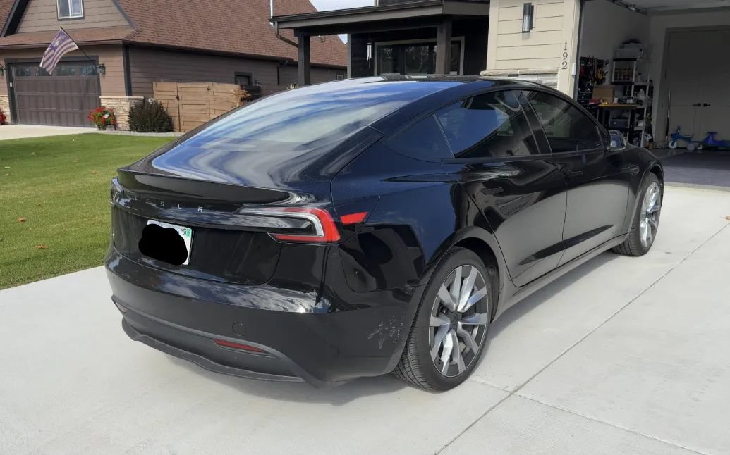 Used 2024 Tesla Model 3 Standard Range RWD image 3