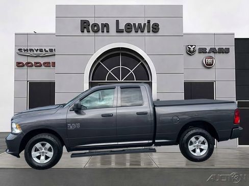 Used 2019 RAM 1500 Express AWD/4WD image 1