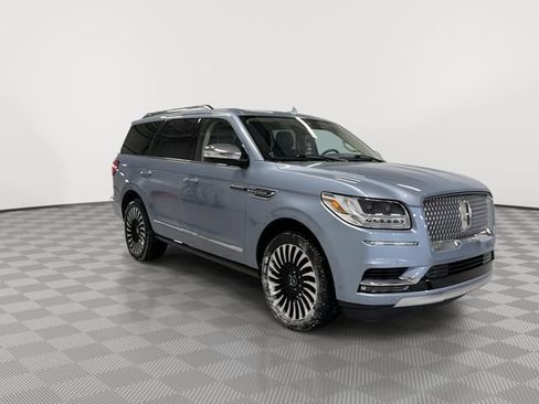 Used 2021 Lincoln Navigator Black Label image 12