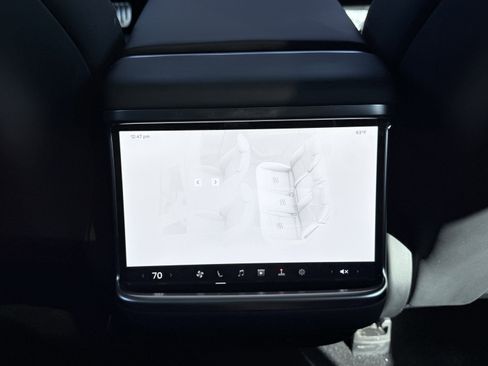 Used 2022 Tesla Model S Dual Motor All-Wheel Drive image 48