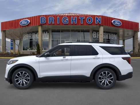 Used 2026 Ford Explorer ST-Line AWD/4WD image 2
