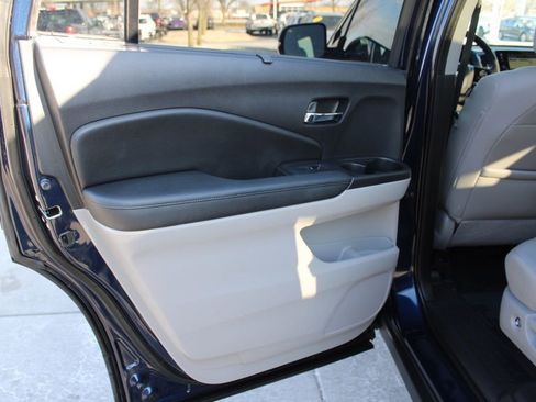 Used 2019 Honda Pilot Elite image 27