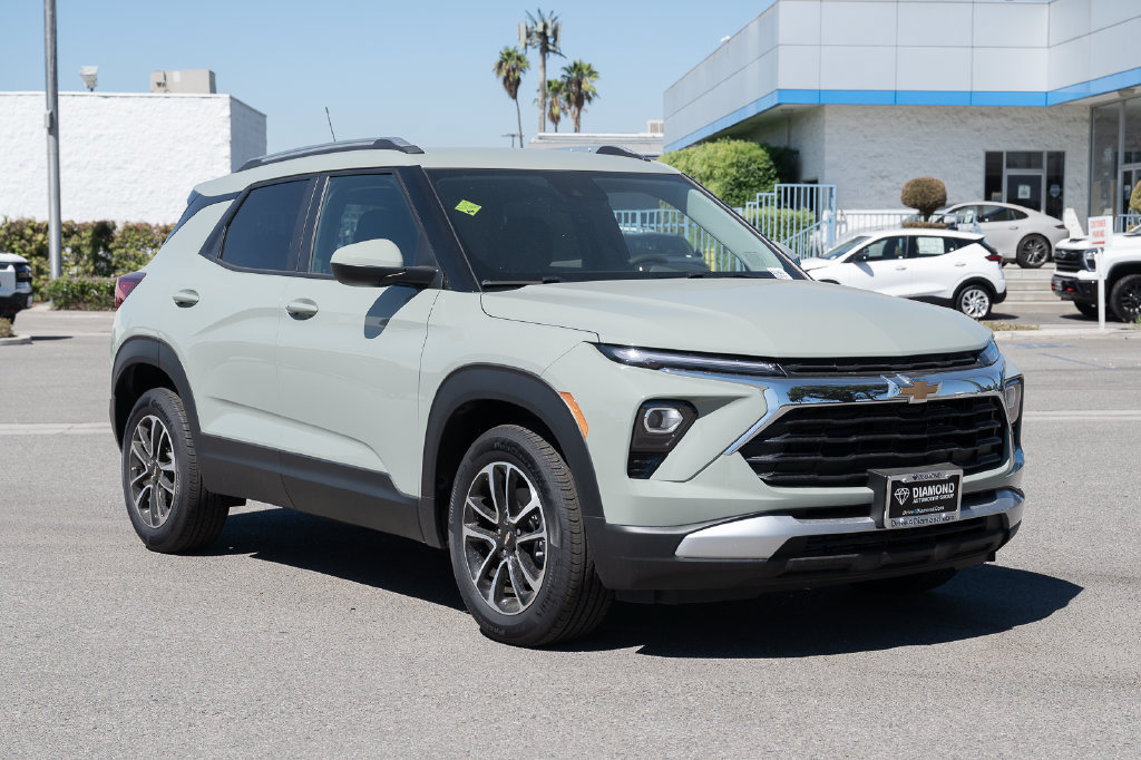 New 2026 Chevrolet TrailBlazer LT w/ Driver Confidence Package FWD image 1
