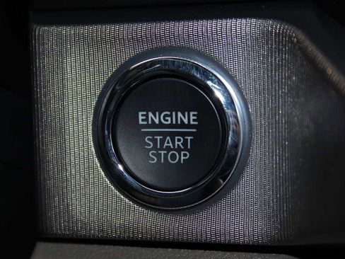 New 2026 Ford F350 Platinum w/ Platinum Plus Package image 34