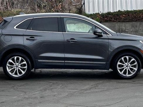 Used 2018 Lincoln MKC Select w/ Select Plus Package AWD/4WD image 6