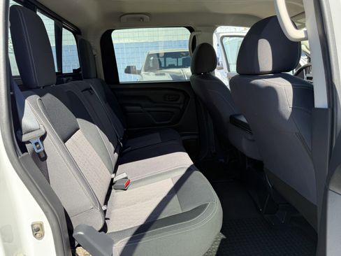 Used 2022 Nissan Titan S w/ S Utility Package image 23