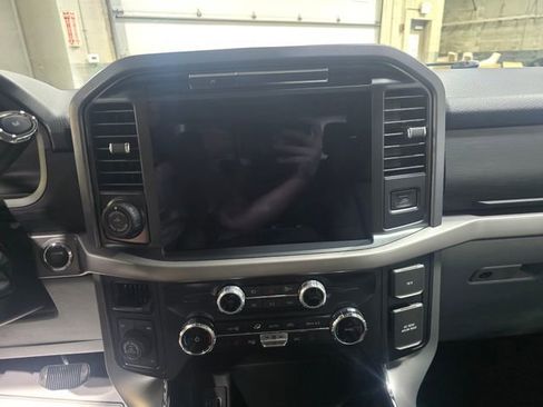 Used 2025 Ford F150 XLT w/ Equipment Group 302A MID image 20