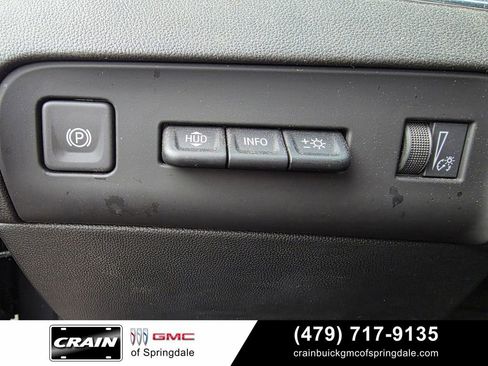 Used 2023 Buick Enclave Avenir w/ Avenir Technology Package AWD/4WD image 12