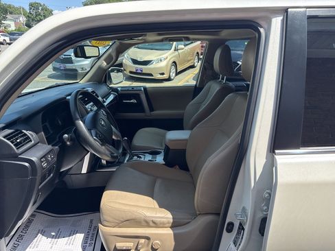 Used 2017 Toyota 4Runner Limited AWD/4WD image 16