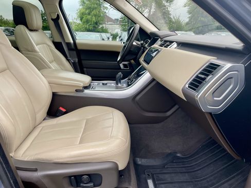 Used 2020 Land Rover Range Rover Sport HSE AWD/4WD image 15