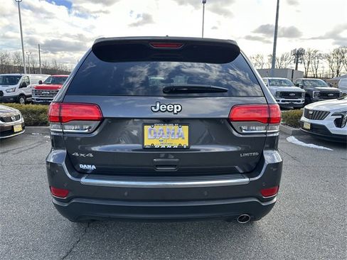 Used 2018 Jeep Grand Cherokee Limited image 6