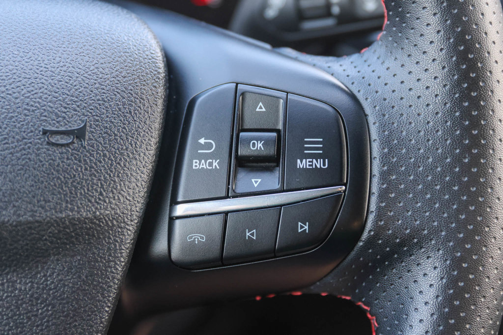 Used 2025 Ford Escape ST-Line AWD/4WD image 27