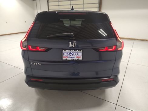 Used 2024 Honda CR-V EX image 12