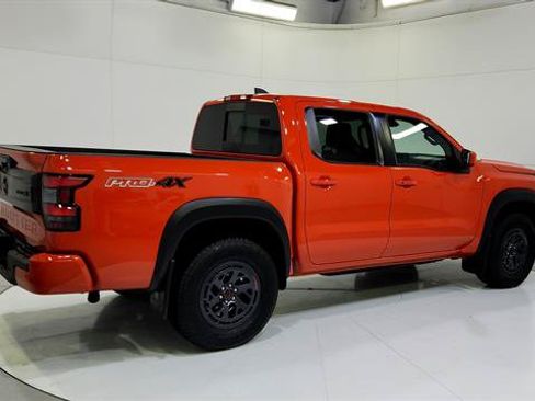 Certified 2025 Nissan Frontier PRO-4X w/ Interior Protection Package AWD/4WD image 8